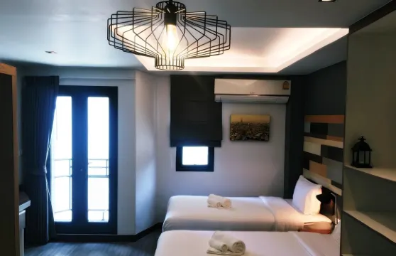 坎帕涅酒店及公寓