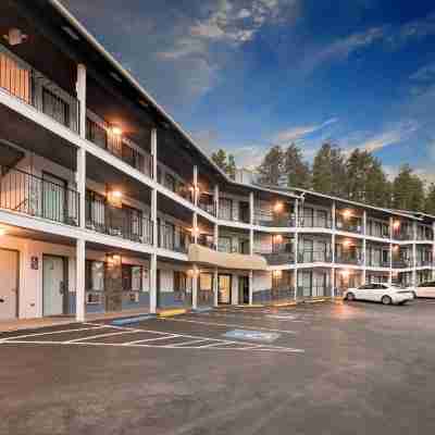 Super 8 by Wyndham Keystone/Mt. Rushmore Hotel Exterior