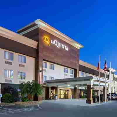 La Quinta Inn & Suites by Wyndham Goodlettsville - Nashville Hotel Exterior