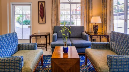 Best Western San Diego Pacific Beach/Mission Bay Отели рядом с достопримечательностью «Университет Калифорния, Сан-Диего»