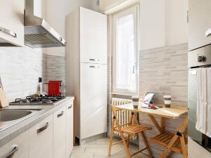 Pascoli Master Guest Apartment