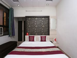 OYO Hotel Kanha Palace