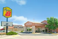 Super 8 by Wyndham Belen NM Hotels near Belen Flea Market
