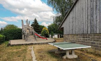 Stunning Home in Haller with Wifi and 1 Bedrooms - Housity