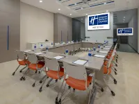 Holiday Inn Express LUOYANG CITY CENTER by IHG Hotels near Luo Long