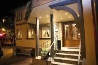 Landgasthof Kreuz Hotels in Allensbach