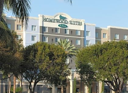 Homewood Suites by Hilton Miami - Airport/Blue Lagoon