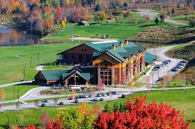 Hope Lake Lodge & Indoor Waterpark Hotel a Virgil