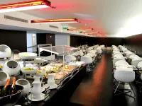 Hotel Jeronimos 8 Hotels near Belem Tower