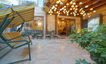 Melek Cave Hotel