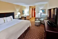 Holiday Inn Quincy Hotels in Quincy