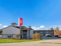 Red Roof Inn Weedsport Hotels in Cayuga County