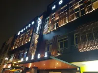 Miico Hotel @ Mount Austin Hotels near Austin Heights Water & Adventure Park