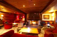 La Maison Hôtel les Peupliers Hotels in Courchevel