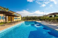 Olea Residence - Pools