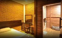 @Niek Homestay Hotels in Mojotengah