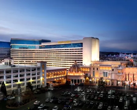 Peppermill Resort Spa Casino Hotels in Reno