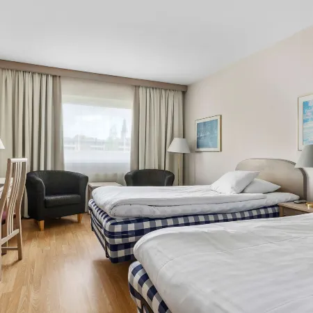 Best Western Hotel Scheele Отели в г. Кёпинг