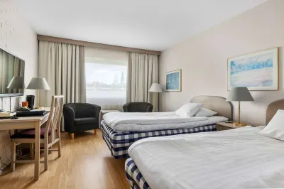 Best Western Hotel Scheele Hotels near Örtagårdskyrkan