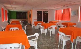 Hotel Puerto Arturo - Housity