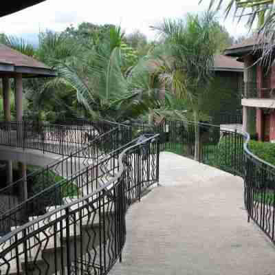 The Ngurdoto Mountain Lodge Hotel Exterior