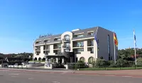 Alexander Hotel