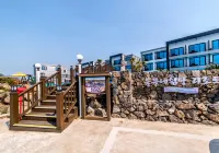 Water Garden Resort Отели рядом с достопримечательностью «Dolgeobugi Suseok Bakmulkwan»