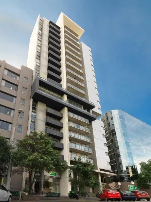 Quest on Dorcas Hotels in Southbank