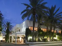 Hotel Terraza Carmona - 3-Star