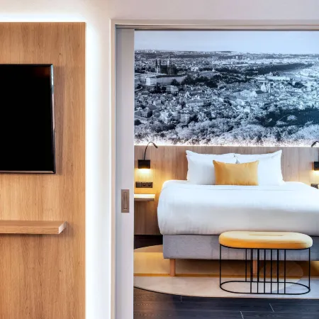 Courtyard by Marriott Prague Airport Отели рядом с Аэропорт Вацлав Гавел