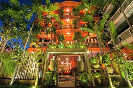 Golden Butterfly Villa Отели рядом с достопримечательностью «Siem Reap Driver»