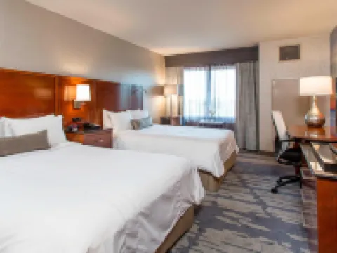 Rochester Airport Marriott Hotels in Greece