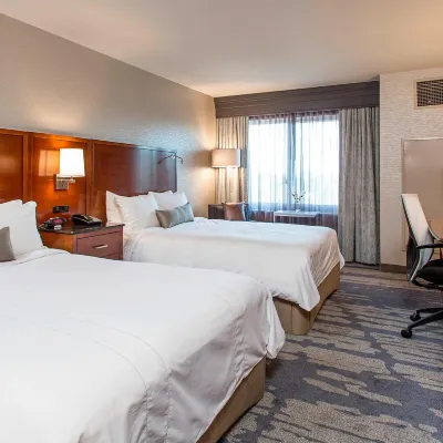 Rochester Airport Marriott Hotels near Seneca Park