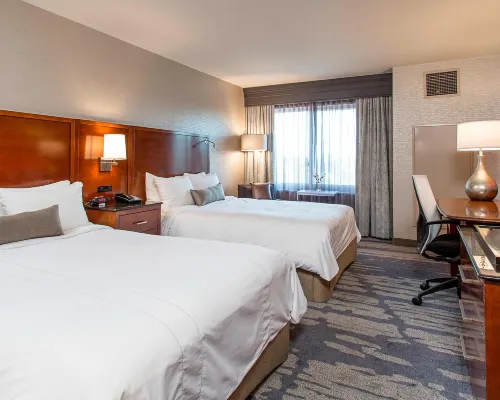 Rochester Airport Marriott Hotels in Greece