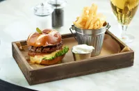 DoubleTree by Hilton London Excel - breakfast