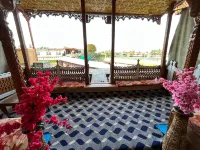 Young Shahzada Group of Houseboats - Ramah Hewan Peliharaan