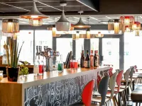 Ibis Orange Centre Échangeur A7 A9 - bar