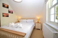 George & Dragon Hotels near Dartmouth Castle