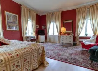Grand Hotel Marstrand Hôtels à : Skarhamn
