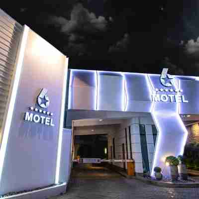 六星旅館 中壢館 Hotel Exterior