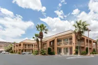 Quality Inn Saint George South Bluff Hotels in St. George