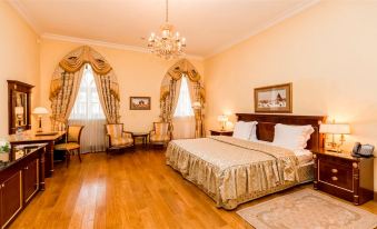 Petroff Palace Boutique Hotel