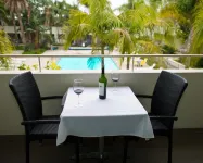 Lemon Tree Inn - Rooftop Pools