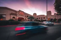 Santa Fe Station Hotel & Casino Hôtels à proximité de : Lone Mountain Park