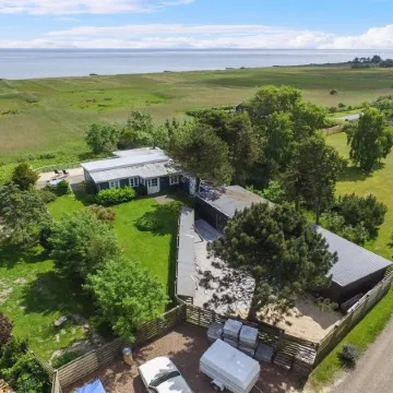 "Marlena" - 150m from the Sea