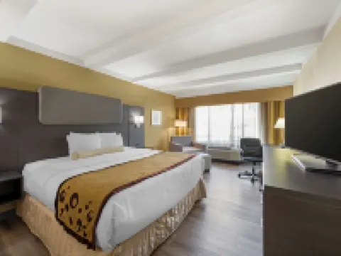 Best Western Plus Madison-Huntsville Hotel Hotels in Madison