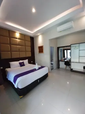 Grand Sahman Hotel