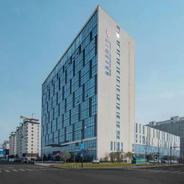 Wenyi International Hotel