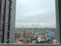 Spacious And Comfortable 3Br Vida View Makassar Apartment Hotels in Panakkukang