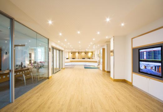 Holiday Inn London - Gatwick Airport